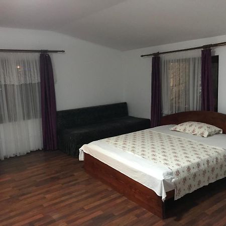 Villa Rosa Năvodari Buitenkant foto