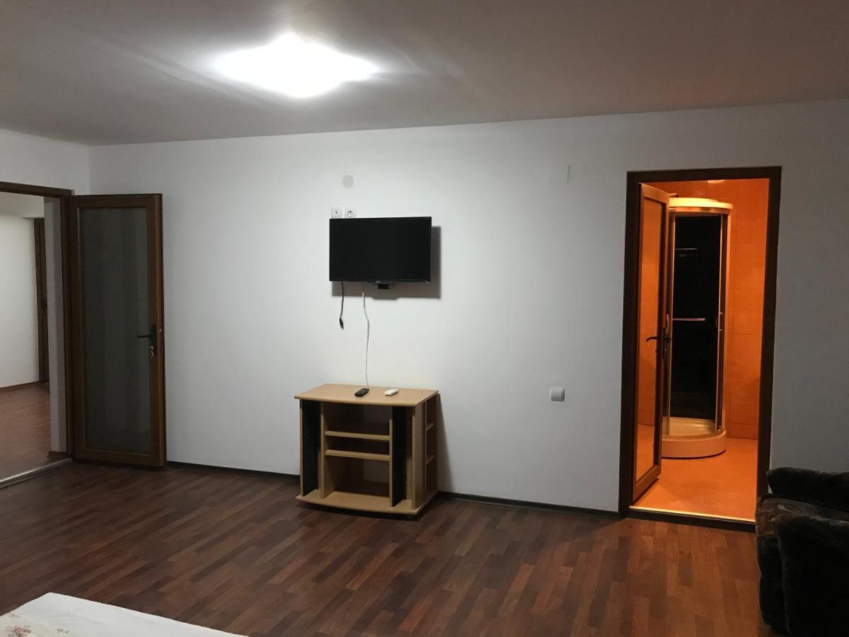 Villa Rosa Năvodari Buitenkant foto